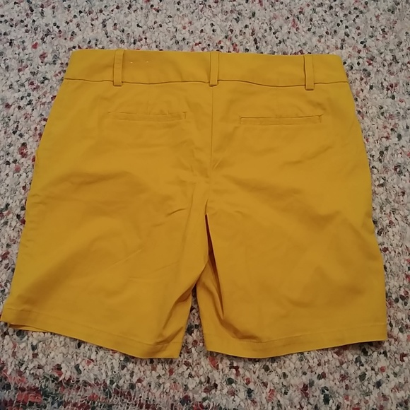 New Loft Mustard Stretch Sort-6 - Picture 2 of 3